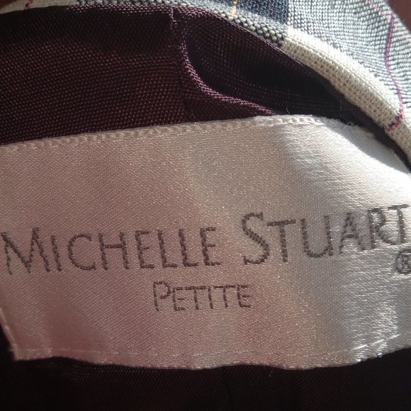 Navy and white buffalo  plaid double-breasted Blazer - Picture 10 of 10